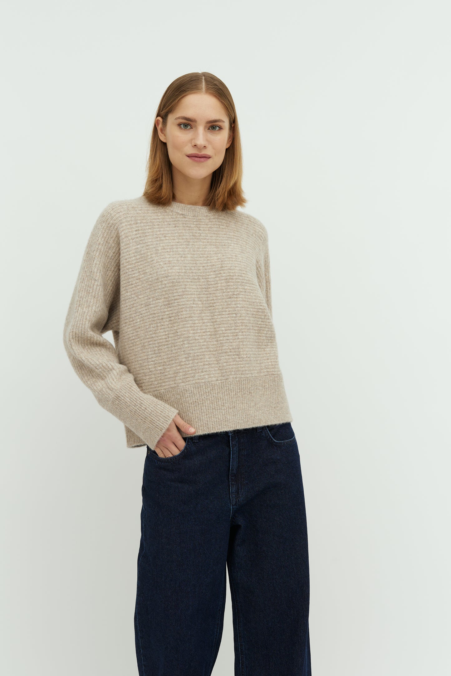 MBYM AJAXI Pullover, beige