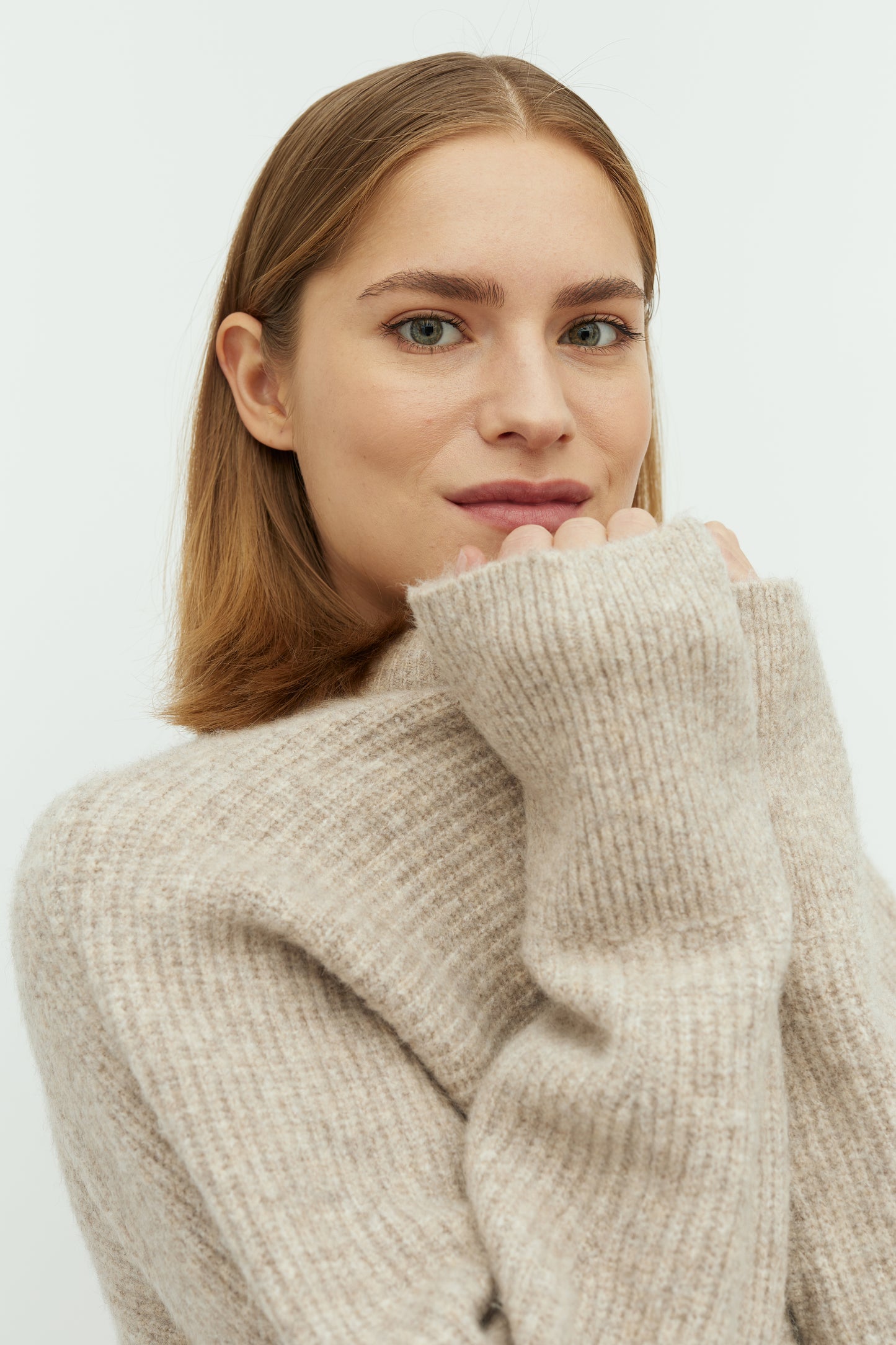 MBYM AJAXI Pullover, beige